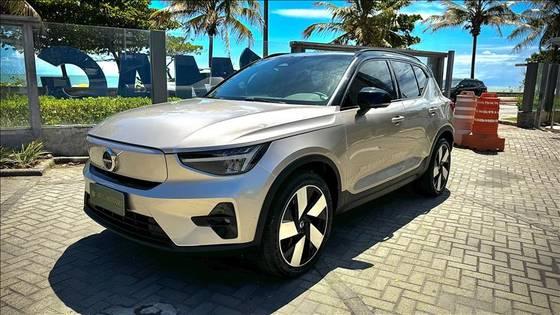 Carro P8 RECHARGE TWIN ELECTRIC ULTIMATE AWD