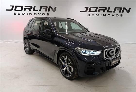 Carro 3.0 I6 TURBO HÍBRIDO XDRIVE45E M SPORT AUTOMÁTICO