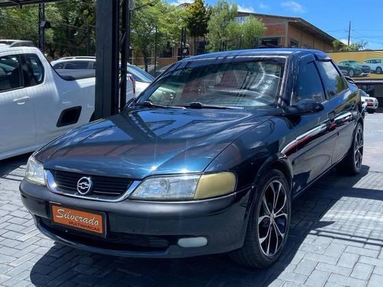 Carro 2.0 MPFI CD 8V GASOLINA 4P MANUAL
