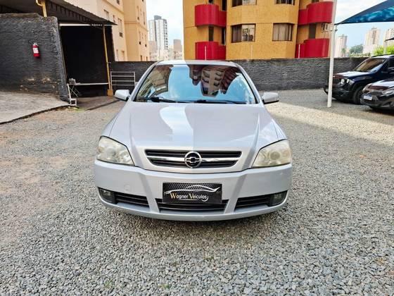 Carro 2.0 SFI CD 16V GASOLINA 2P MANUAL