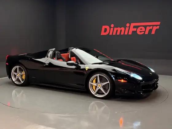 Carro 4.5 V8 GASOLINA F1-DCT