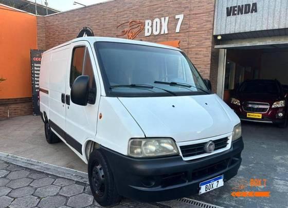 Carro 2.3 CARGO 7.5 16V TURBO DIESEL 4P MANUAL