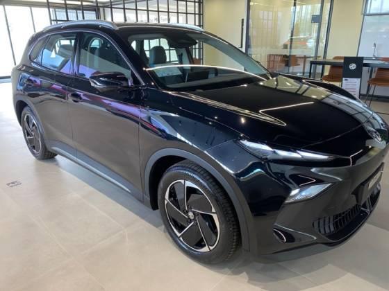 Carro 64 KW ELÉTRICO LUXURY