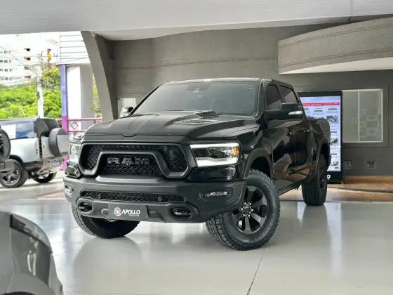 Carro 5.7 V8 GASOLINA REBEL CD 4X4 AUTOMÁTICO