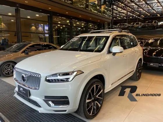 Carro 2.0 T8 RECHARGE ULTIMATE AWD GEARTRONIC