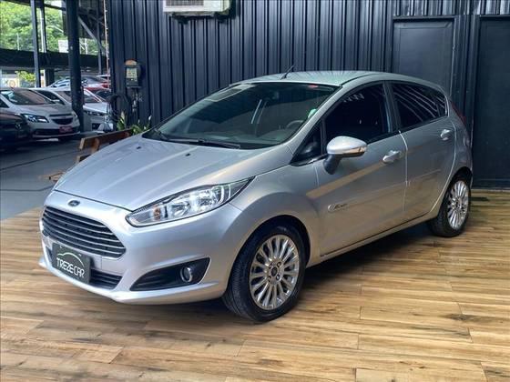 Carro 1.6 TITANIUM PLUS HATCH 16V FLEX 4P POWERSHIFT