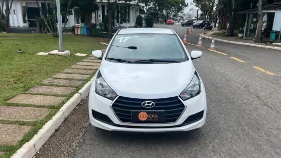 Carro 1.0 COMFORT PLUS 12V FLEX 4P MANUAL