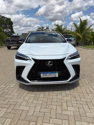 Carro 2.5 16V VVT-I HYBRID F-SPORT CVT AWD