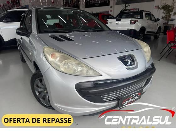 Carro 1.4 X-LINE 8V FLEX 4P MANUAL