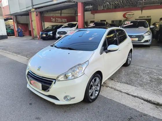 Carro 1.6 GRIFFE 16V FLEX 4P MANUAL