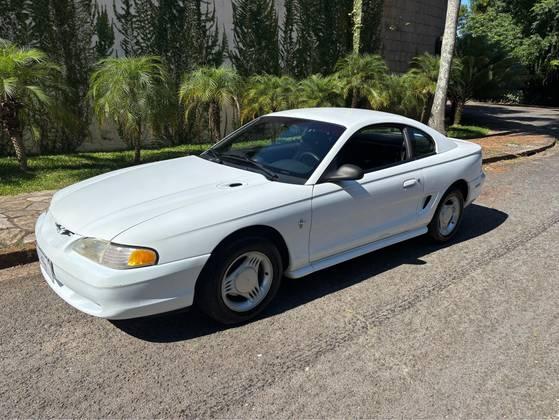 Carro 3.8 V6 GASOLINA 2P AUTOMÁTICO