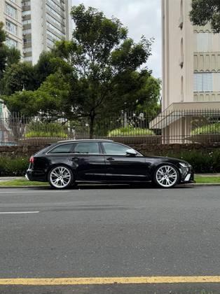 Carro 4.0 AVANT V8 32V BI-TURBO GASOLINA 4P TIPTRONIC