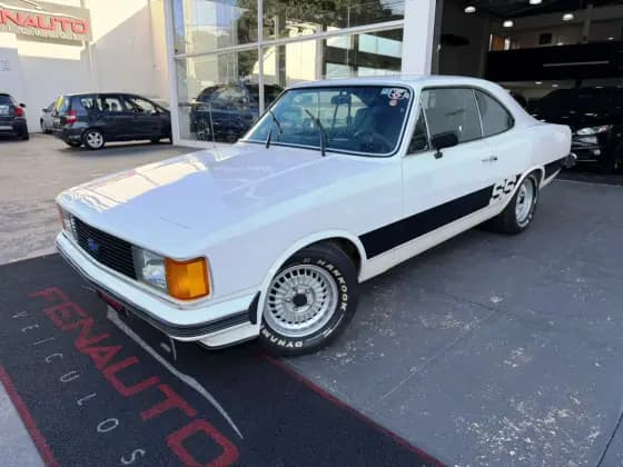 Carro 2.5 COMODORO 8V GASOLINA 2P MANUAL