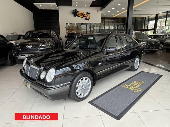 Carro 4.3 ELEGANCE V8 GASOLINA 4P AUTOMÁTICO