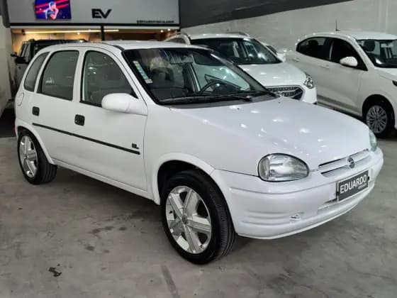 Carro 1.4 EFI GL 8V GASOLINA 4P MANUAL