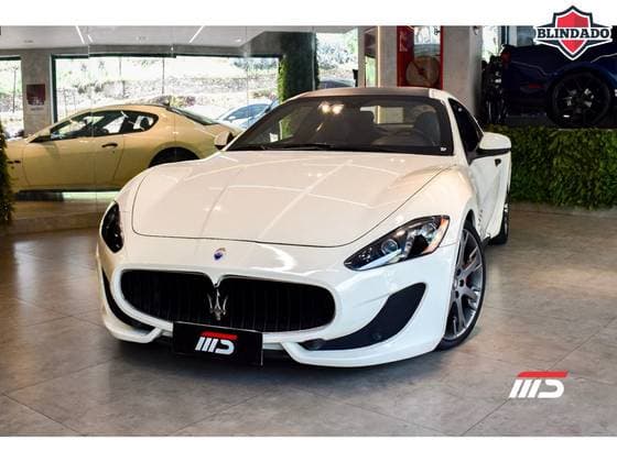 Carro 4.7 V8 GASOLINA SPORT MC SHIFT