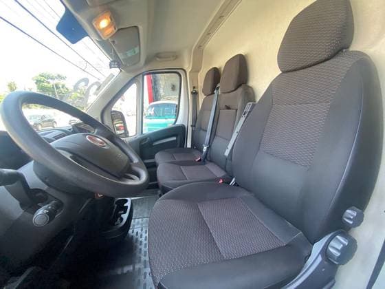Carro 2.2 BLUEHDI DIESEL CARGO MANUAL