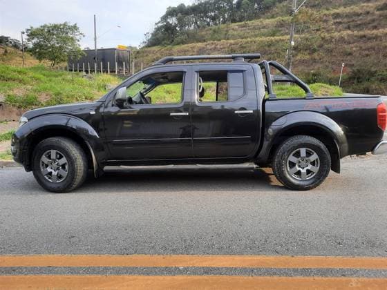 Carro 2.5 SV ATTACK 4X4 CD TURBO ELETRONIC DIESEL 4P AUTOMÁTICO