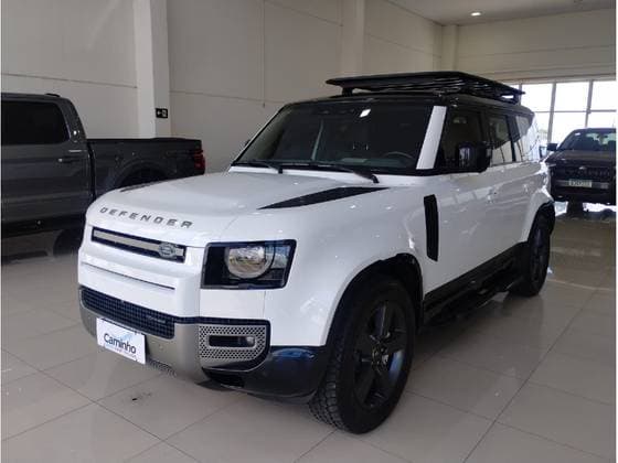 Carro 3.0 D300 TURBO DIESEL MHEV 110 X-DYNAMIC S AWD AUTOMÁTICO