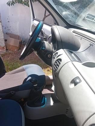 Carro 1.6 EXPRESS 16V FLEX 4P MANUAL