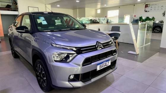 Carro 1.0 TURBO 200 FLEX SHINE CVT