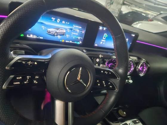 Carro 1.3 MHEV AMG LINE 7G-DCT
