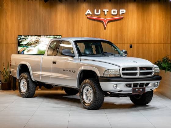 Carro 5.2 R/T 4X2 CE V8 16V GASOLINA 2P AUTOMÁTICO