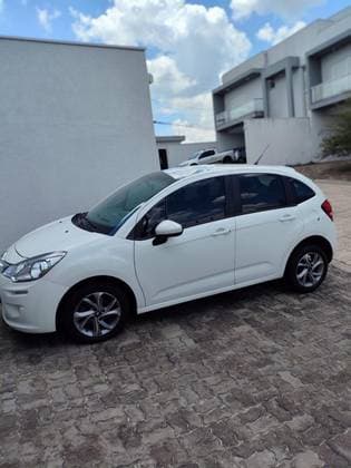 Carro 1.6 TENDANCE 16V FLEX 4P AUTOMÁTICO