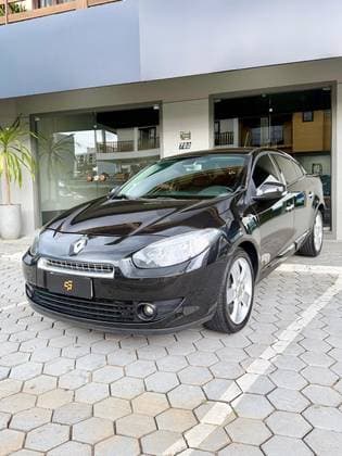 Carro 2.0 DYNAMIQUE 16V FLEX 4P AUTOMÁTICO