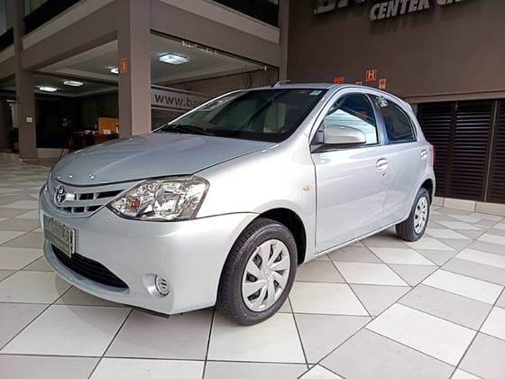 Carro 1.5 XS 16V FLEX 4P MANUAL