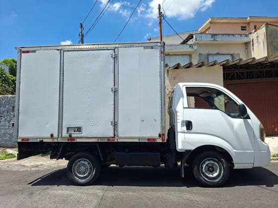 Carro 2.5 K-2500 4X2 CS TURBO DIESEL 2P MANUAL