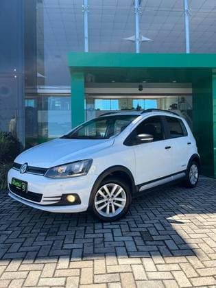 Carro 1.0 MPI TRACK 12V FLEX 4P MANUAL