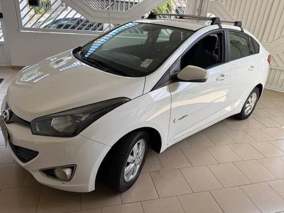 Carro 1.0 COMFORT PLUS 12V FLEX 4P MANUAL