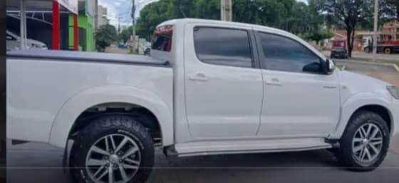 Carro 2.7 SR 4X2 CD 16V FLEX 4P AUTOMÁTICO
