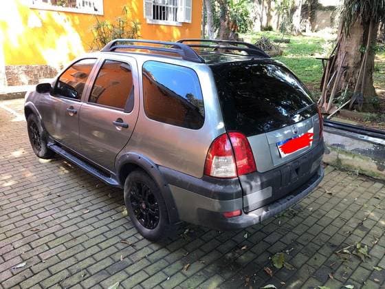 Carro 1.8 MPI ADVENTURE WEEKEND 8V FLEX 4P MANUAL