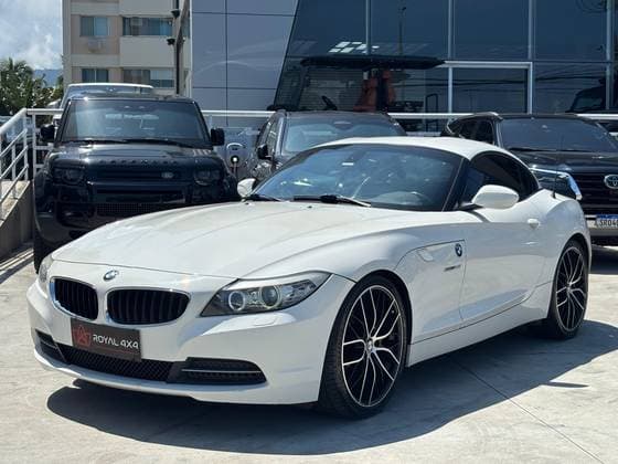 Carro 2.5 I6 GASOLINA SDRIVE23I AUTOMÁTICO