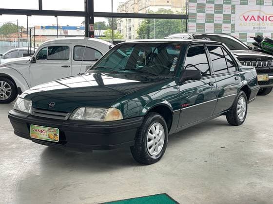 Carro 2.0 EFI GL 8V ÁLCOOL 4P MANUAL