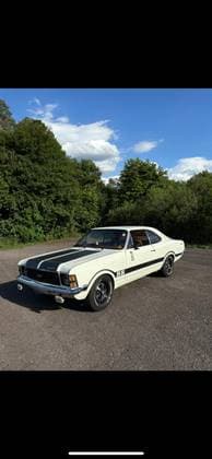Carro 2.5 L 8V GASOLINA 2P MANUAL