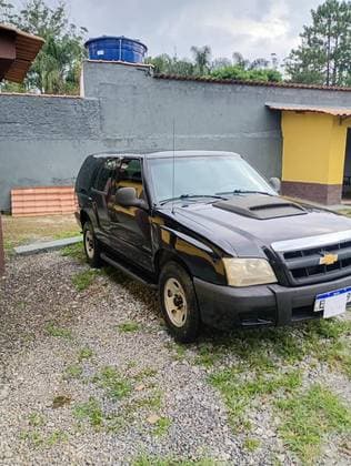 Carro 2.4 MPFI ADVANTAGE 4X2 8V FLEX 4P MANUAL