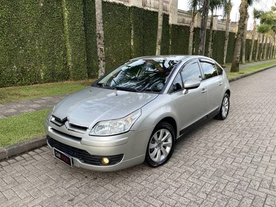 Carro 2.0 GLX 16V FLEX 4P AUTOMÁTICO