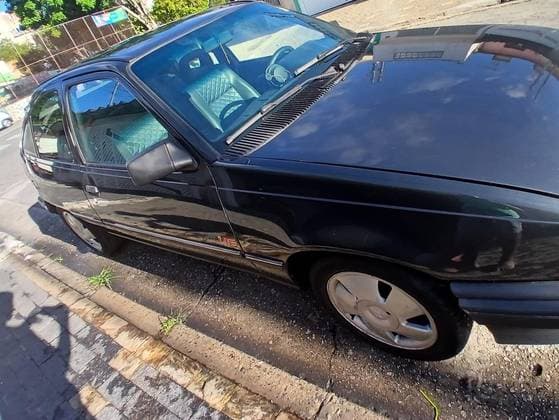 Carro 1.8 EFI GL 8V ÁLCOOL 2P MANUAL