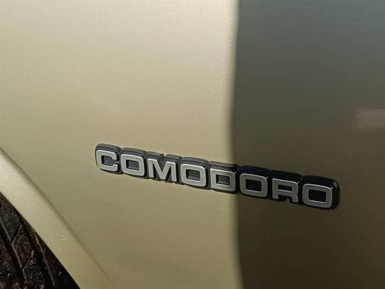 Carro 2.5 COMODORO 8V ÁLCOOL 2P MANUAL