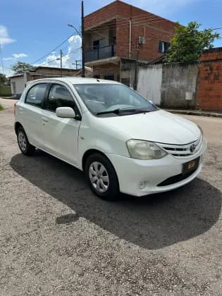 Carro 1.3 X 16V FLEX 4P MANUAL