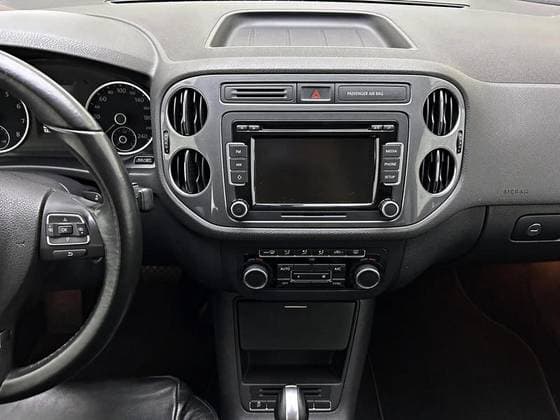 Carro 2.0 TSI 16V TURBO GASOLINA 4P TIPTRONIC