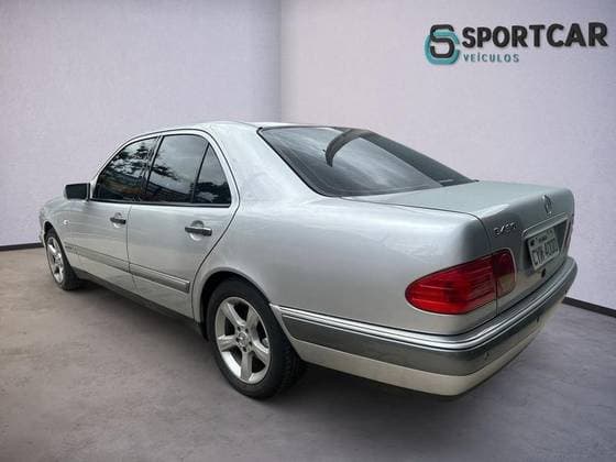 Carro 4.3 ELEGANCE V8 GASOLINA 4P AUTOMÁTICO