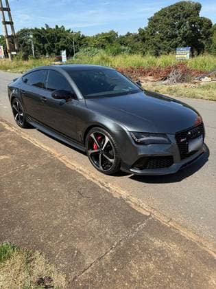 Carro 4.0 SPORTBACK V8 BI TURBO GASOLINA 4P AUTOMÁTICO