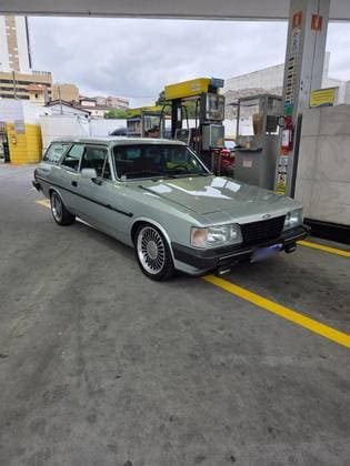 Carro 4.1 COMODORO SL/E 12V ÁLCOOL 2P MANUAL