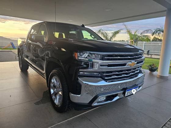 Carro 3.0 V6 DURAMAX DIESEL 1500 LTZ 4WD AUTOMÁTICO