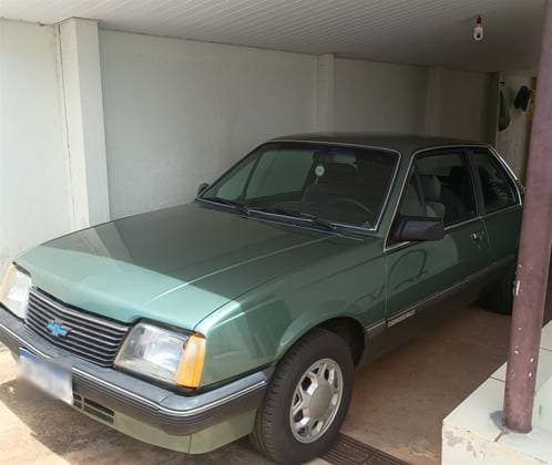 Carro 1.8 SL/E 8V ÁLCOOL 2P MANUAL