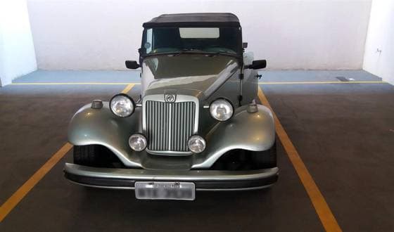 Carro 1.6 8V GASOLINA 2P MANUAL